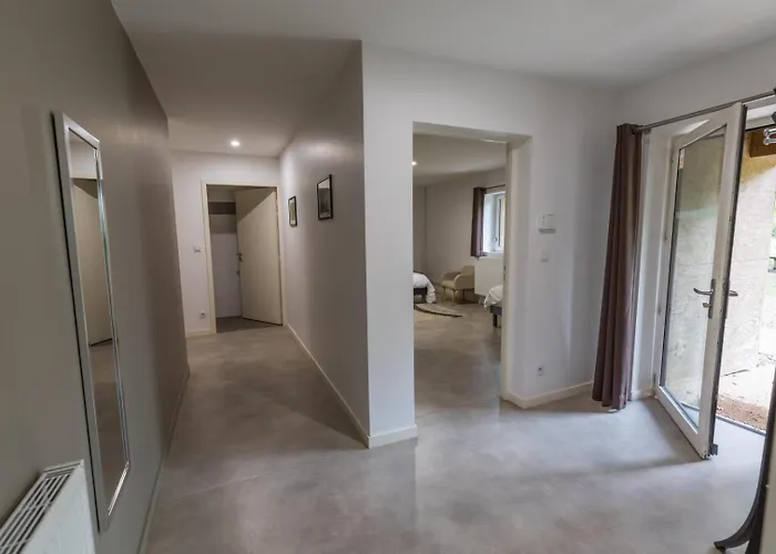 Les Armayans Casa de Férias *